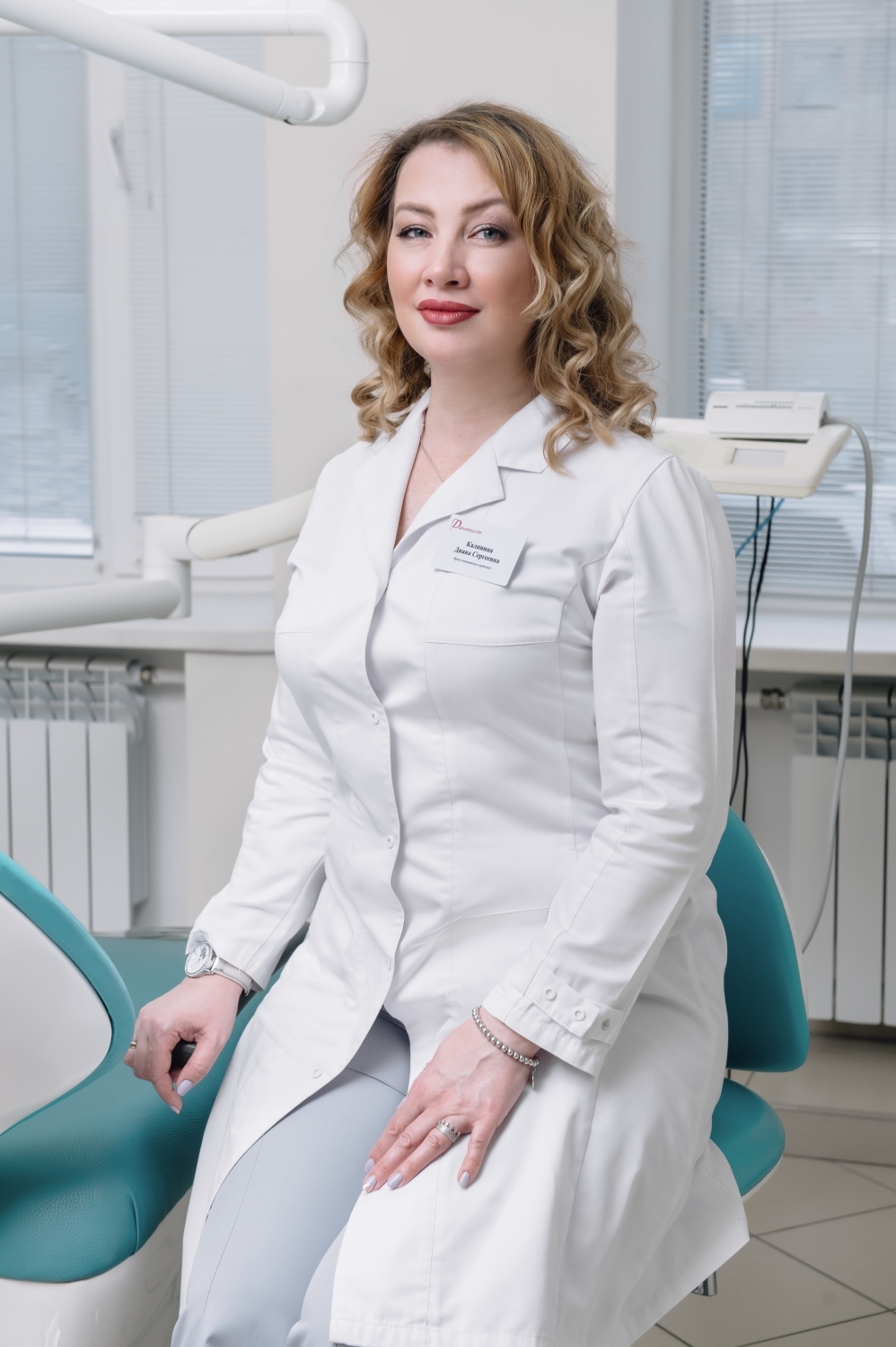 Врачи-стоматологи специалисты стоматологии "Дантист" г.Орск